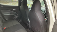 Nissan Juke 1.0 DiG-T N-Connecta 5dr Petrol Hatchback